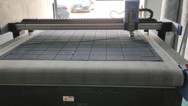 防火毛氈切割機