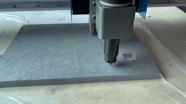隔音纖維板切割機2