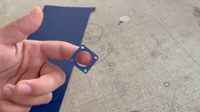 皮革背膠半斷切割機