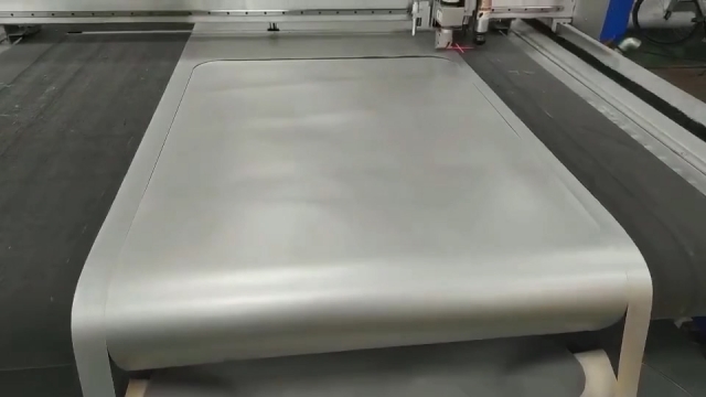 氣模裁剪機